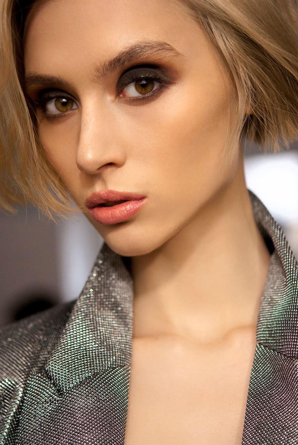 Smokey eye by Alicja Snakowska, Aleksandra Antas, Lina Paslawska