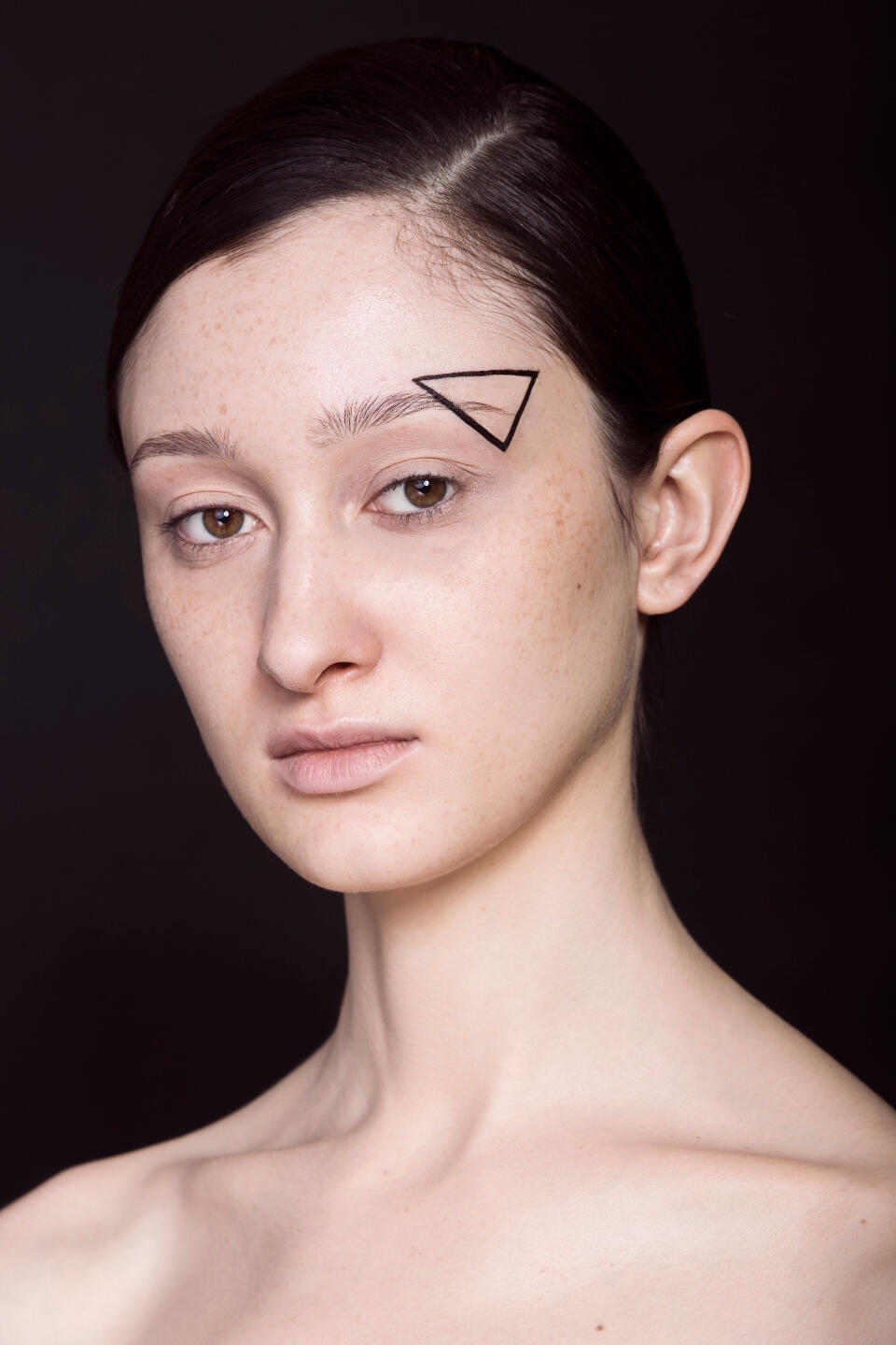 Graphic makeup Alicja Snakowska, Ola @wavemodels, E. Bartkiewicz